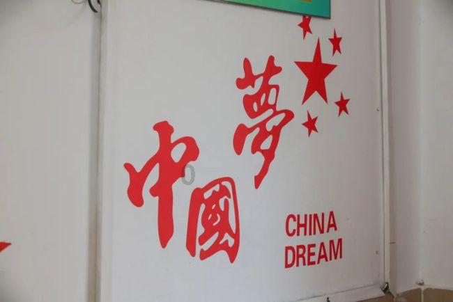 海军蓝