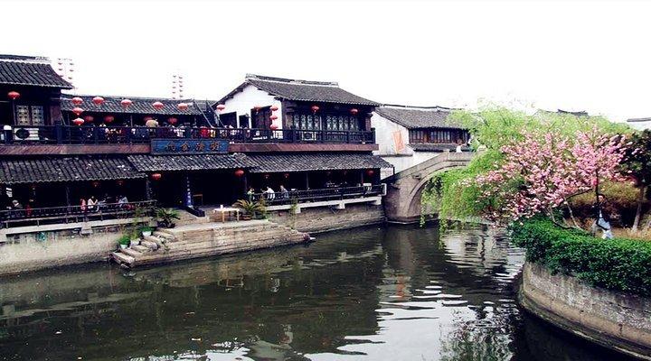 油漆墙面