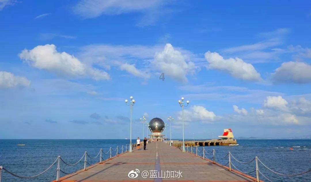 薛城区舜耕中学举行“挥墨创联迎新春，龙行龘龘庆甲辰”2024年迎新春送祝福活动
